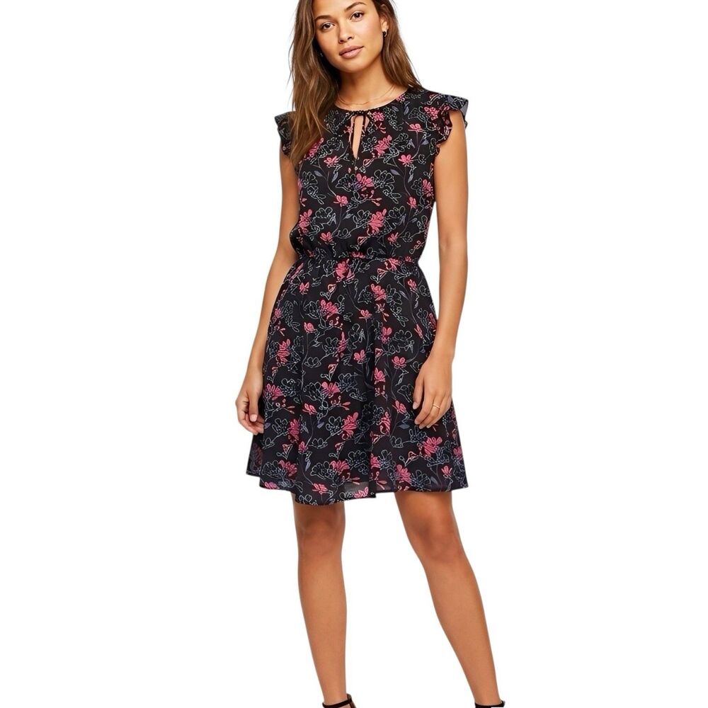 Layered with Love Dress Sz Medium  Short Sleeve Floral Garden Bohemian Boho Chic